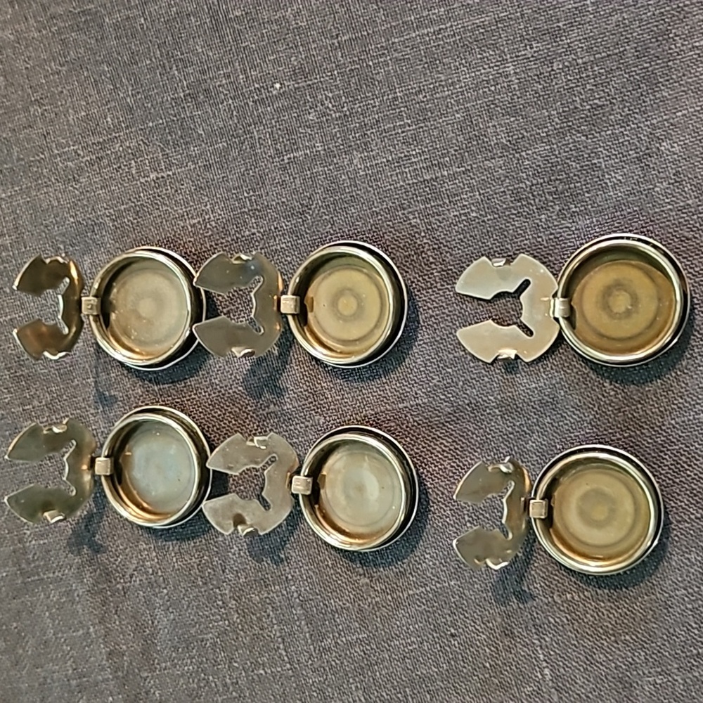 Silver button covers - Picture 3 of 3